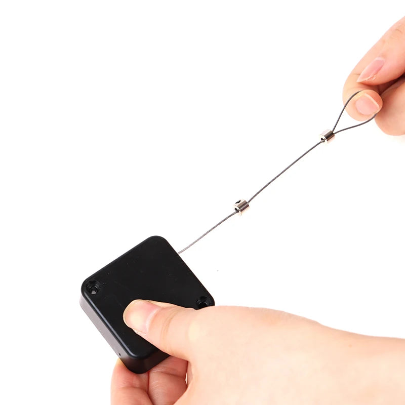 Smart door closer, guaranteed pulling power and comfort.